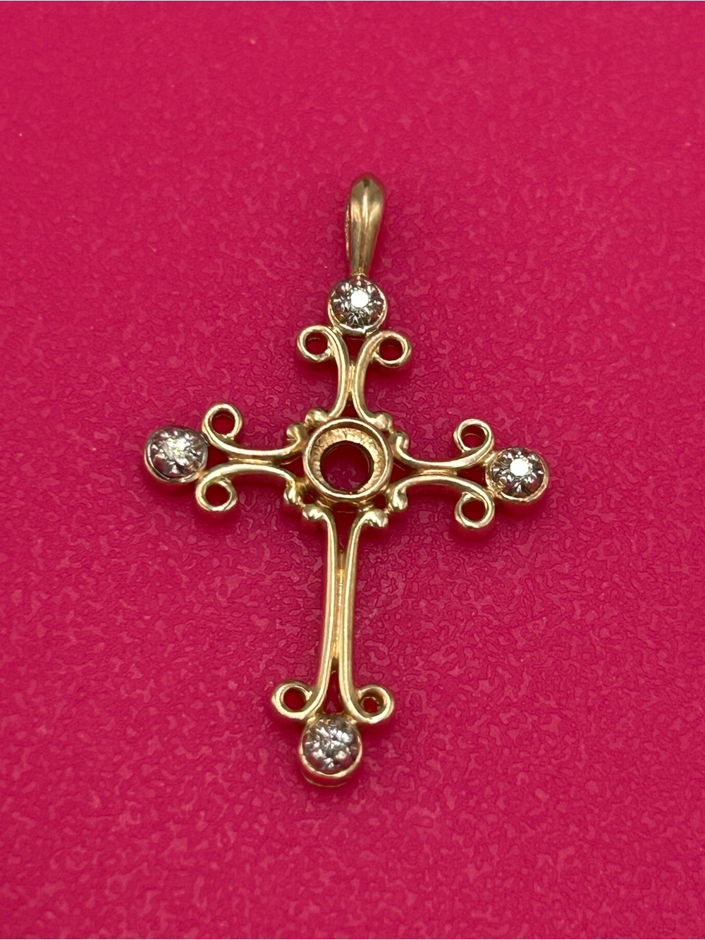 Beautiful Vintage 14k Gold Cross Pendant with Diamond Women's Jewelry 3 Grams